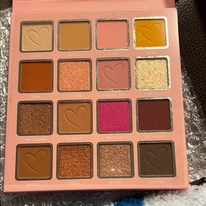 Eyes On Me Shadow Palette - 16 shades! New in box